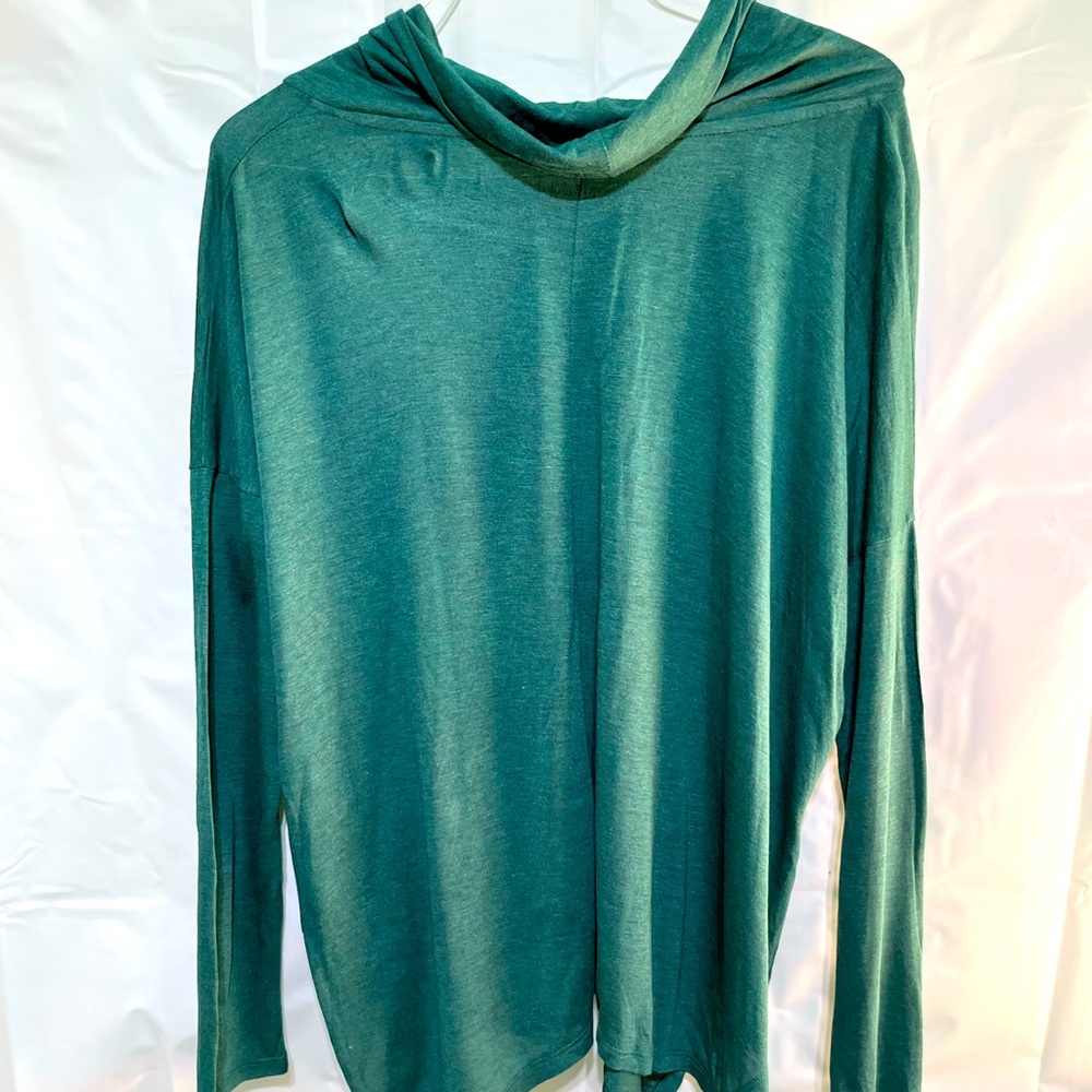 Tresics Green Long Sleeve Tunic Medium